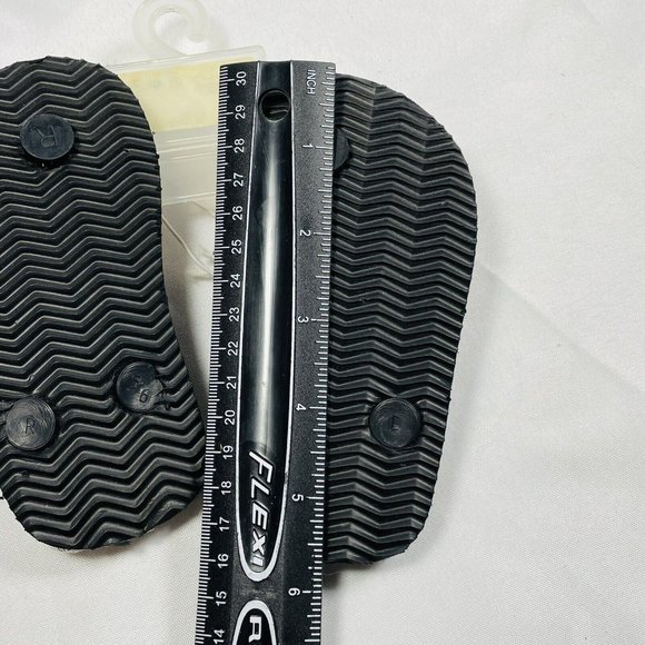 New Disney Pixar Cars Toddler Boys S 5-6 Black & Red Multi Flip Flop Sandals RSN - Picture 9 of 10